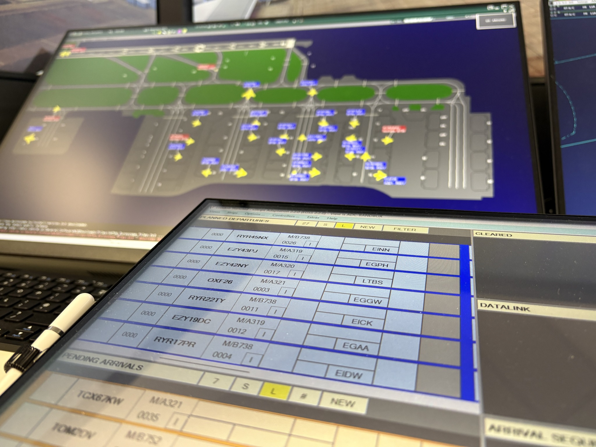 New Air Traffic Control Simulator Experience Launches in the UK at 3Twenty Aviation image